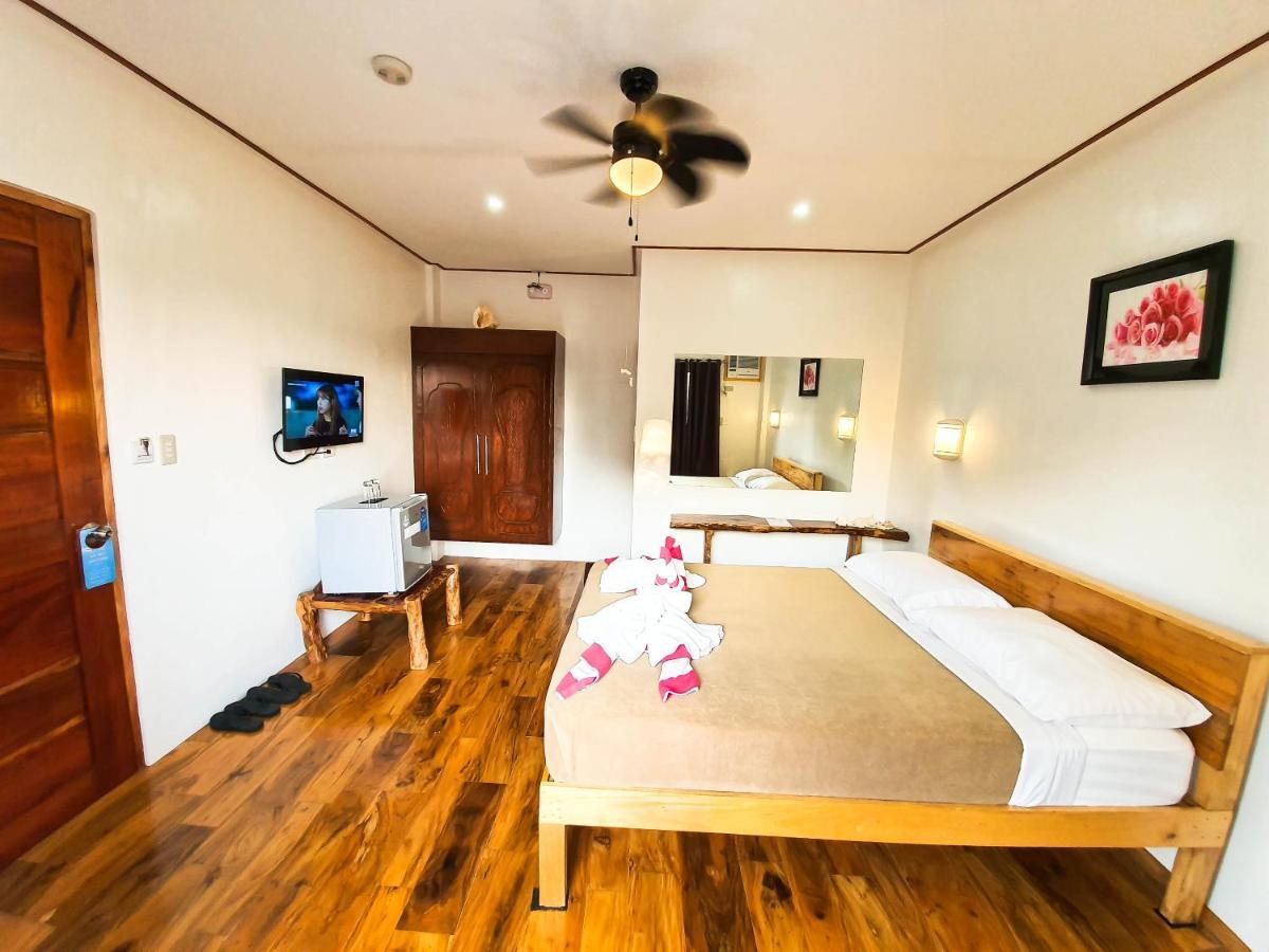 Manoc-Manoc Cocoloco Beach Resort מראה חיצוני תמונה
