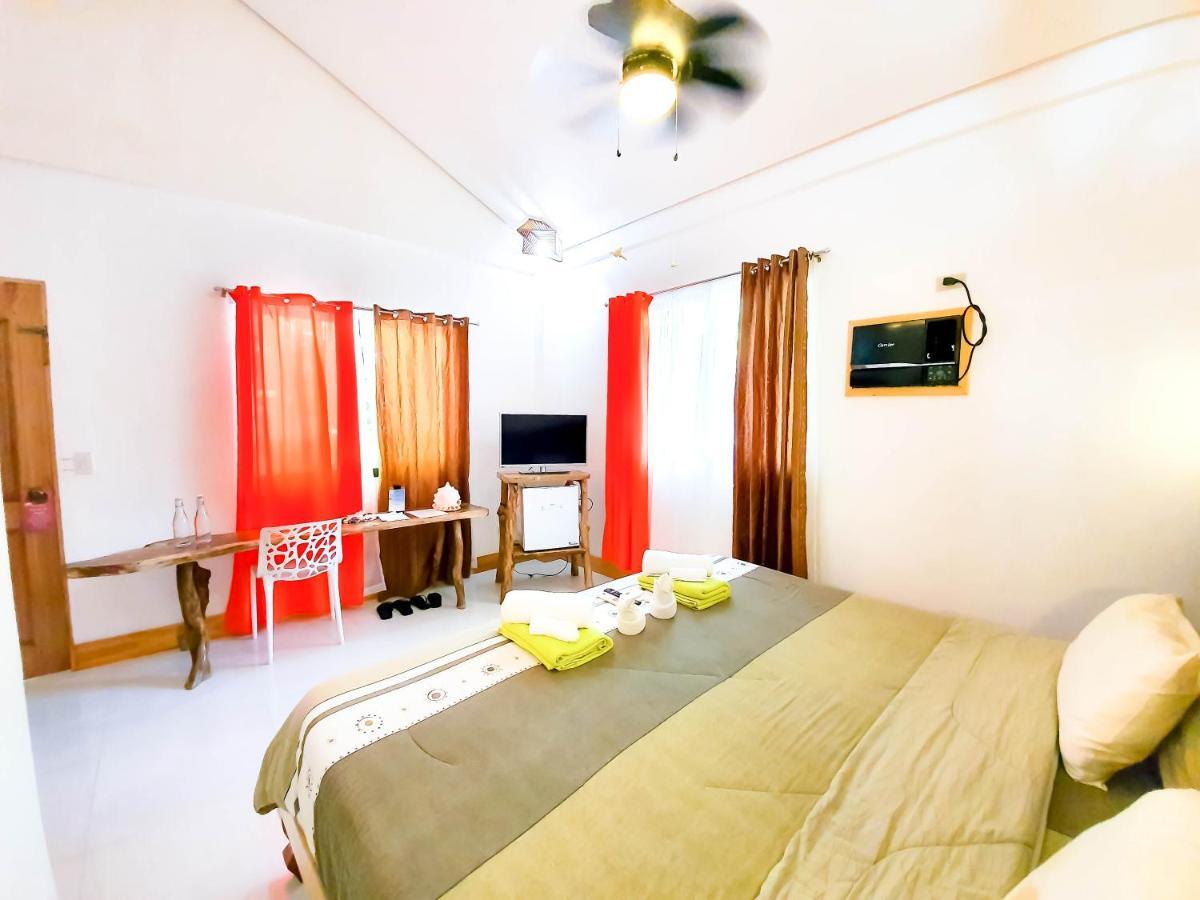 Manoc-Manoc Cocoloco Beach Resort מראה חיצוני תמונה