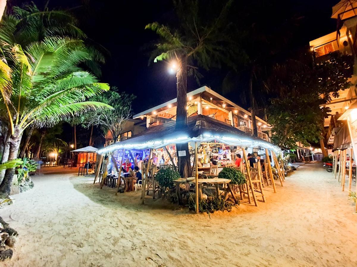 Manoc-Manoc Cocoloco Beach Resort מראה חיצוני תמונה